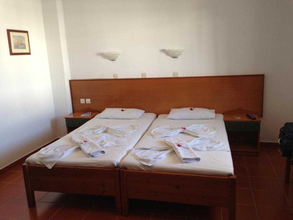 Bay Watch Aparthotel Karpathos Exterior photo