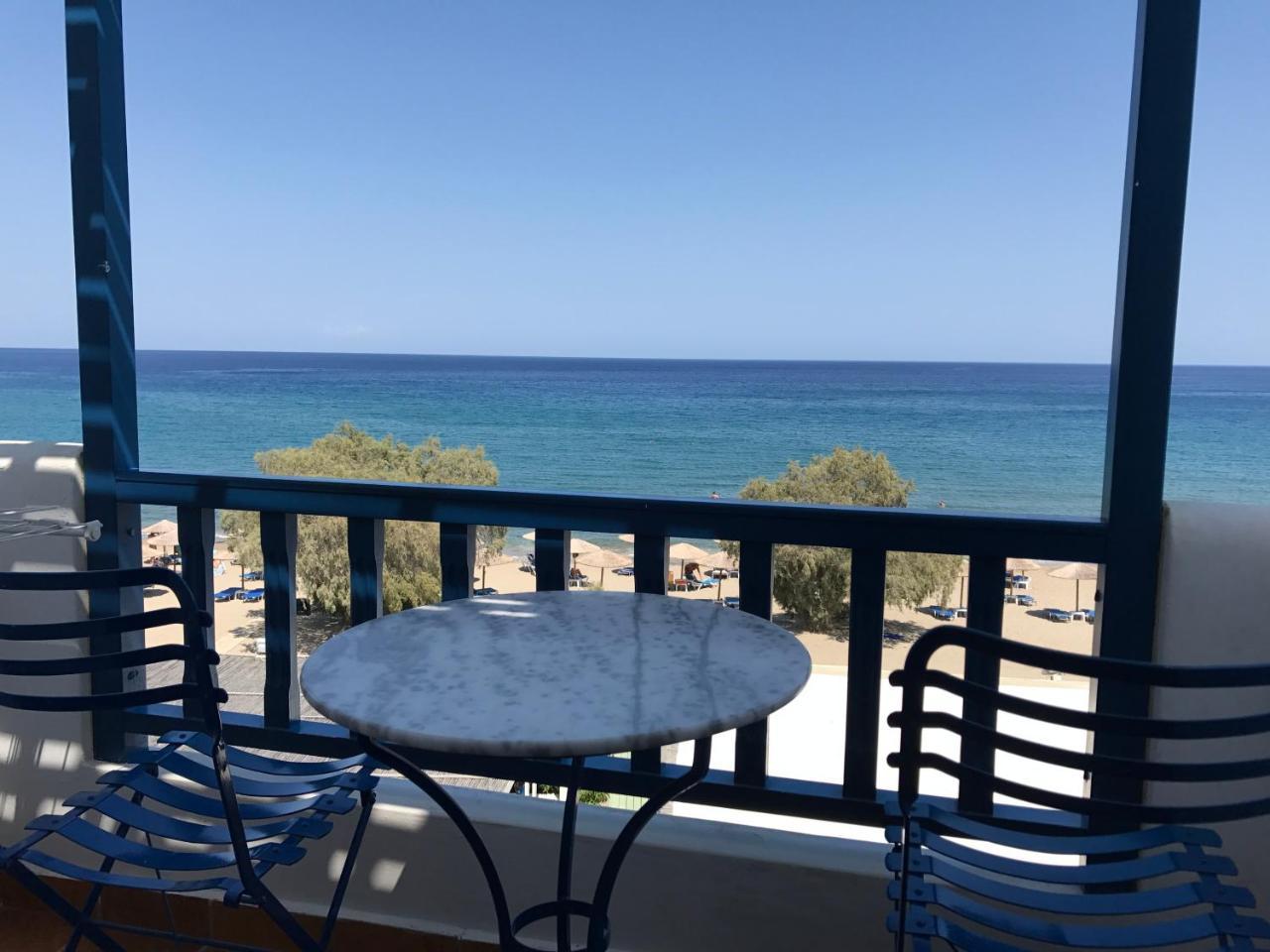 Bay Watch Aparthotel Karpathos Exterior photo
